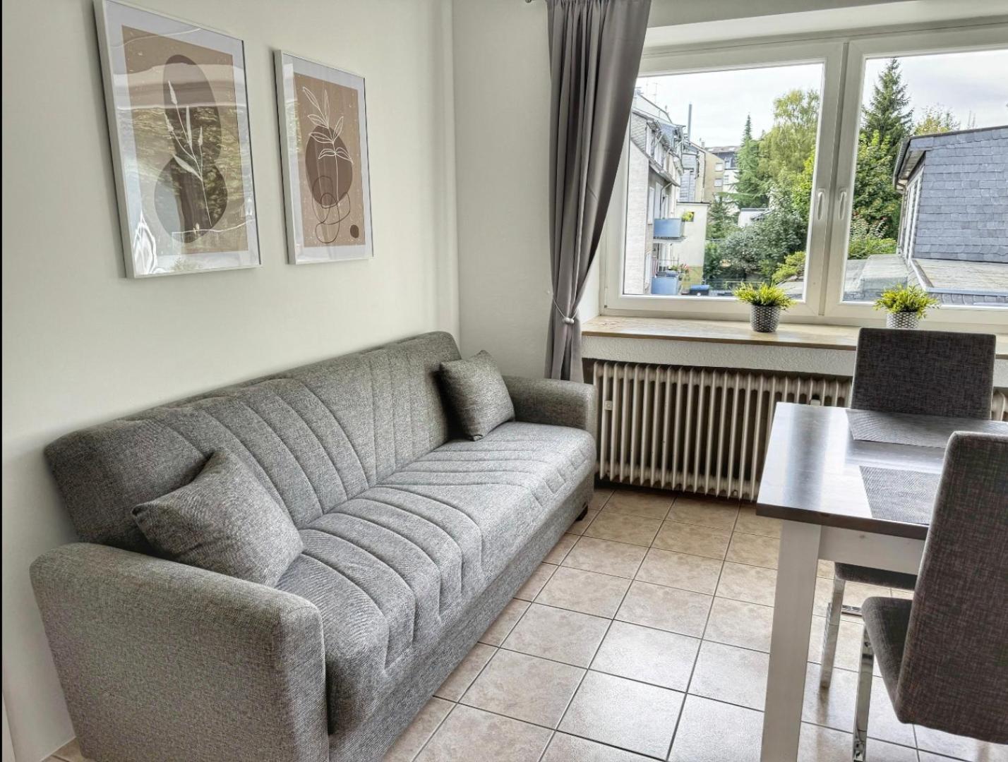 3 Zimmer Apartment Mit Balkon Wuppertal Exterior foto